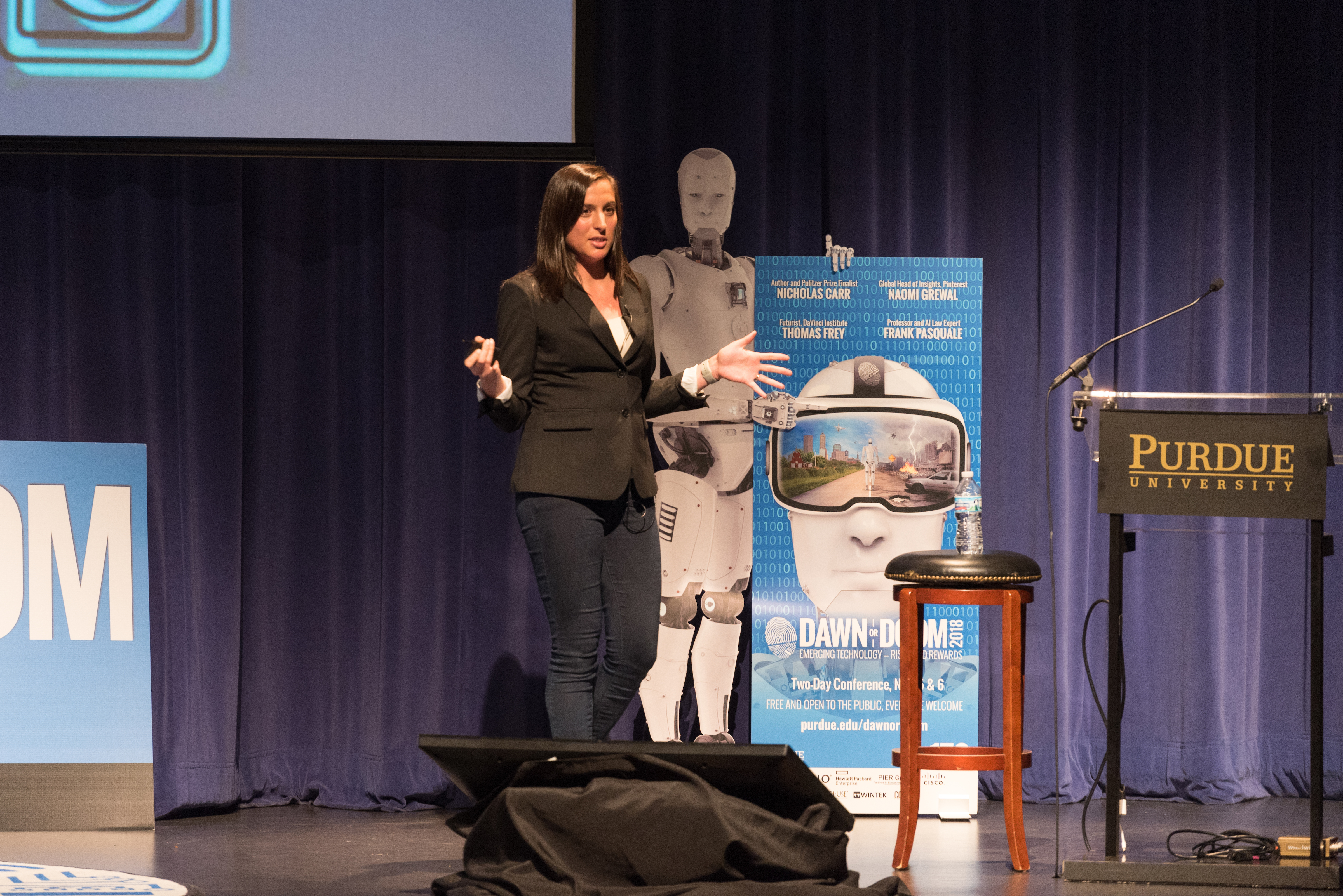 Naomi Grewal, Global Head of Insights, Pinterest, "The age of personalization: How technology enables more custom experiences"